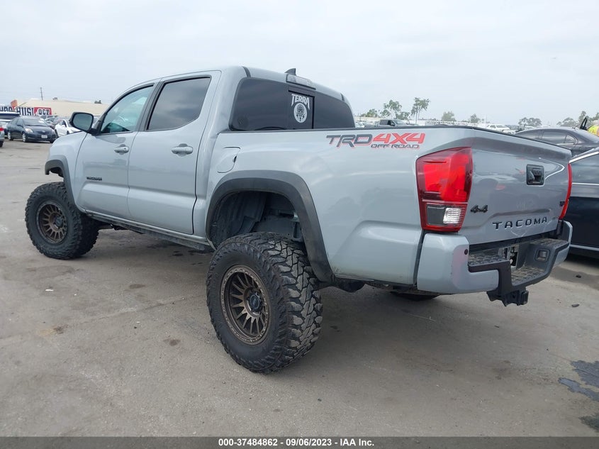 VIN 3TMCZ5AN2KM266906 2019 TOYOTA TACOMA 4WD TRD SPORT