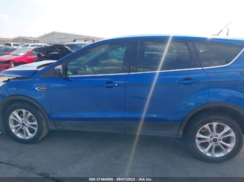 2017 FORD ESCAPE SE - 1FMCU0GD0HUA49838