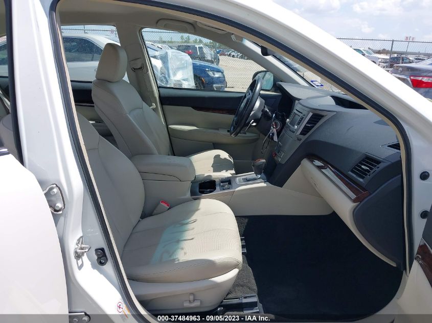 2014 SUBARU LEGACY 2.5I LIMITED - 4S3BMCK61E3024510
