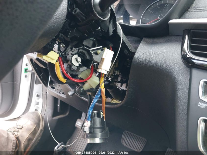 2020 KIA OPTIMA LX - 5XXGT4L31LG398664