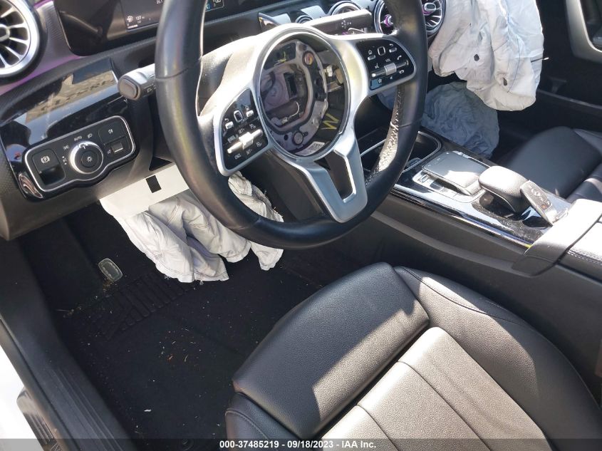 2020 MERCEDES-BENZ A 220 W1K3G4EB9LW046539