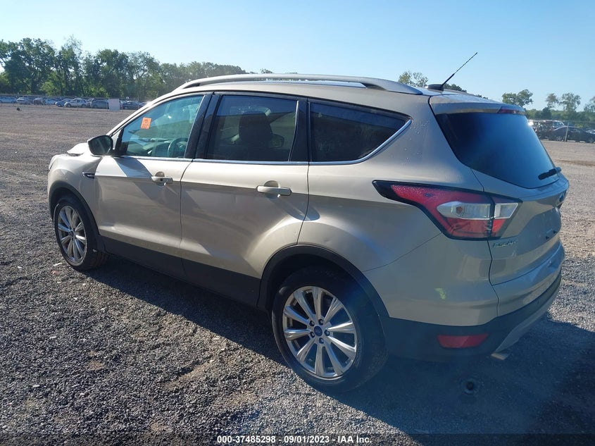 VIN 1FMCU9JD5HUD37433 2017 FORD ESCAPE TITANIUM