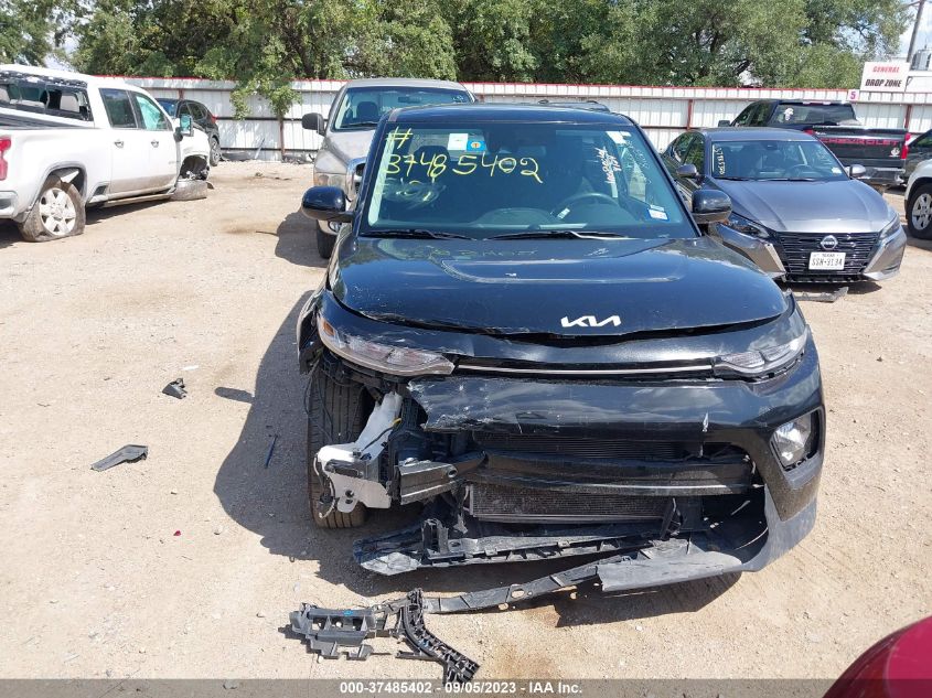 2022 KIA SOUL LX - KNDJ23AU3N7177366