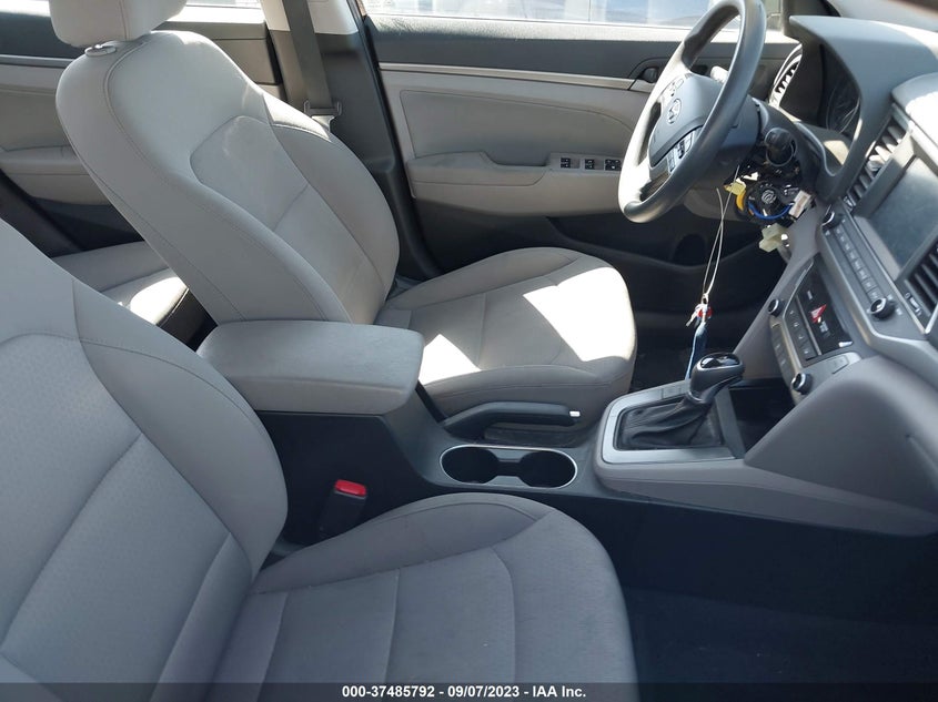 VIN 5NPD84LF6JH304603 2018 HYUNDAI ELANTRA SEL