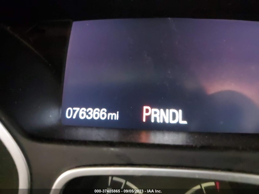 VIN 1FADP3E23JL205908 2018 FORD FOCUS S