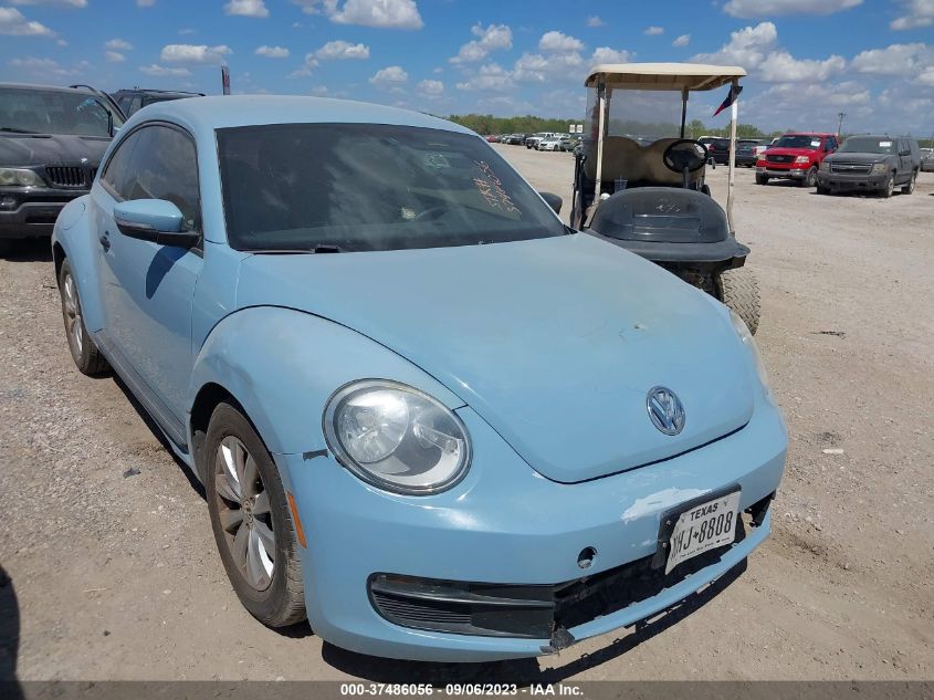 2015 VOLKSWAGEN BEETLE COUPE 1.8T FLEET EDITION - 3VWF17AT9FM639439