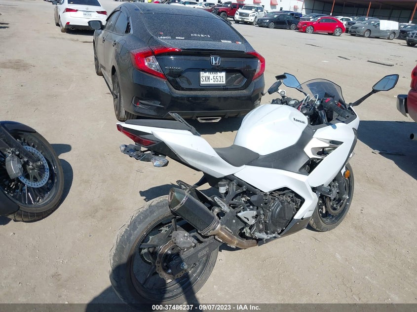 VIN JKAEXKH17LDA63648 2020 KAWASAKI EX400