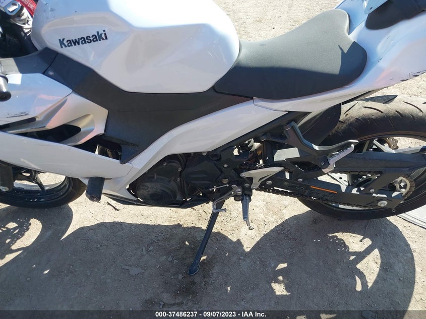 VIN JKAEXKH17LDA63648 2020 KAWASAKI EX400