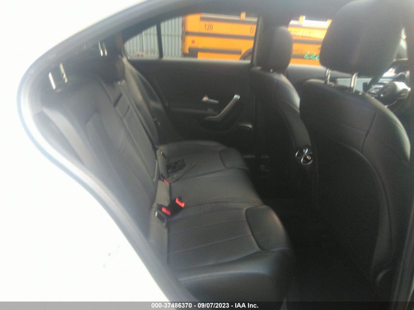 2019 MERCEDES-BENZ A 220 4MATIC WDD3G4FB5KW027516