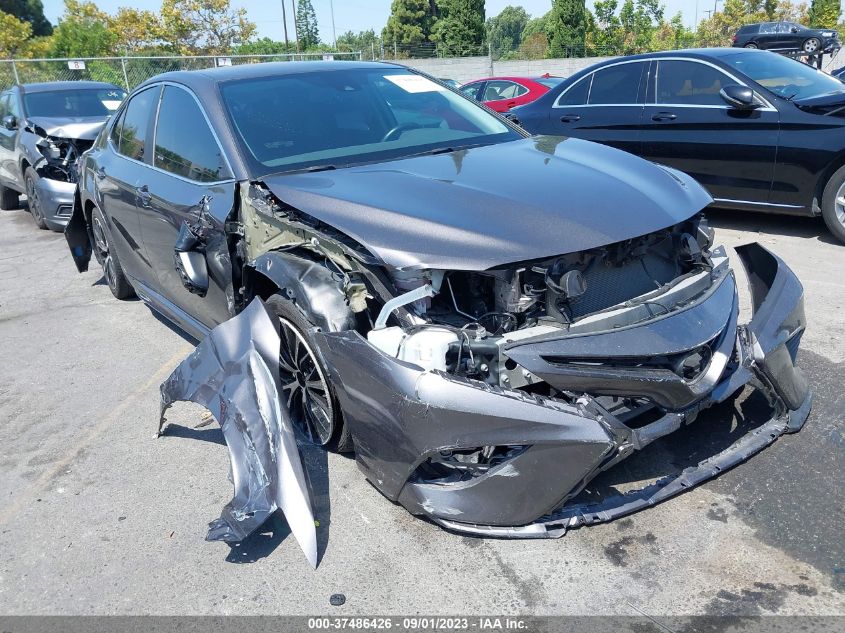 2020 TOYOTA CAMRY SE - 4T1G11AK2LU355858