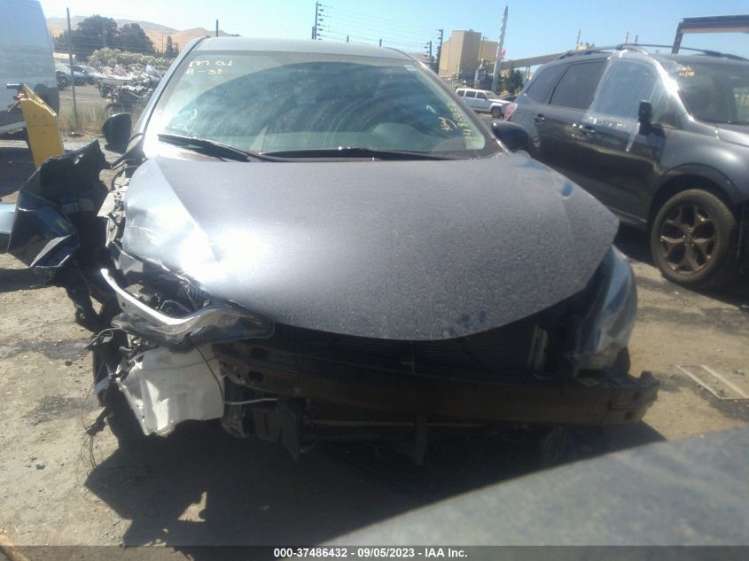 2015 TOYOTA COROLLA LE - 5YFBURHE7FP276904