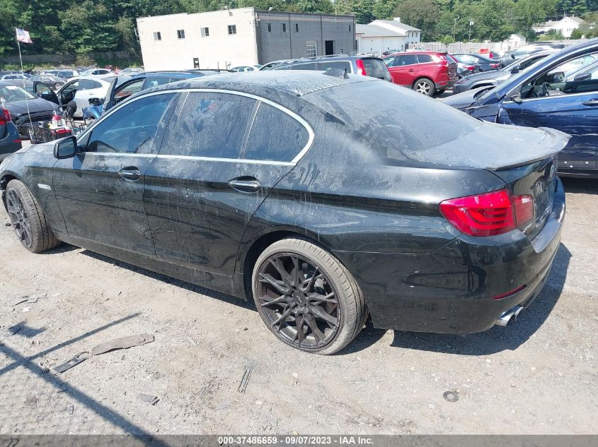 2013 BMW 5 SERIES 528I XDRIVE - WBAXH5C53DD112024