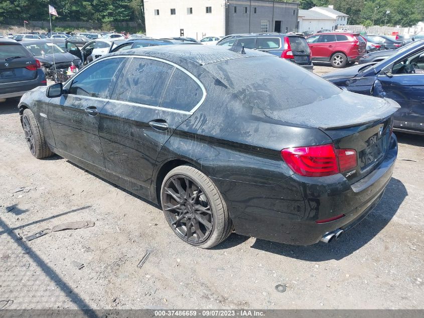 2013 BMW 5 SERIES 528I XDRIVE - WBAXH5C53DD112024