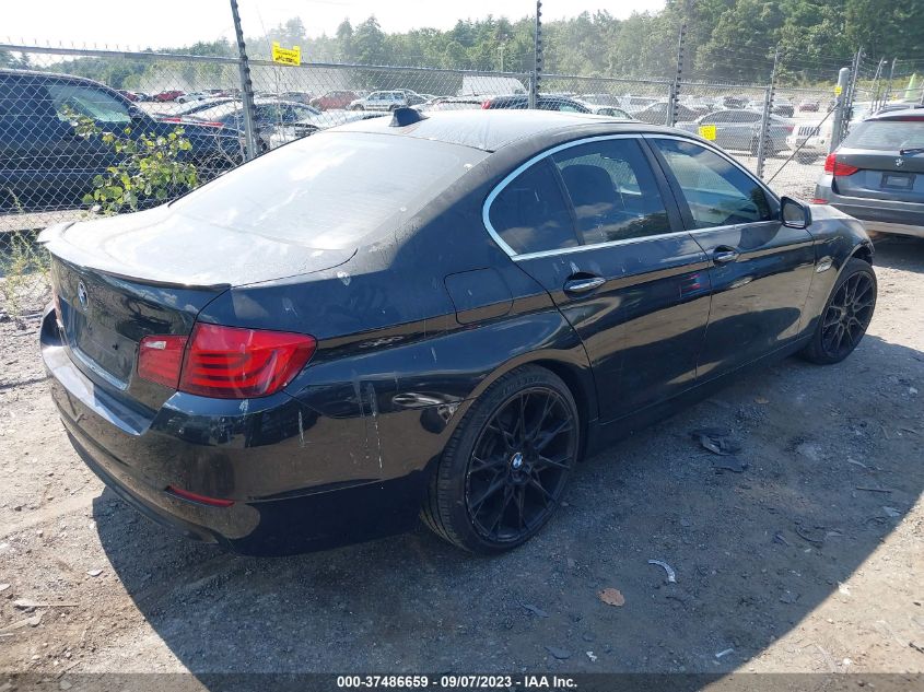 2013 BMW 5 SERIES 528I XDRIVE - WBAXH5C53DD112024