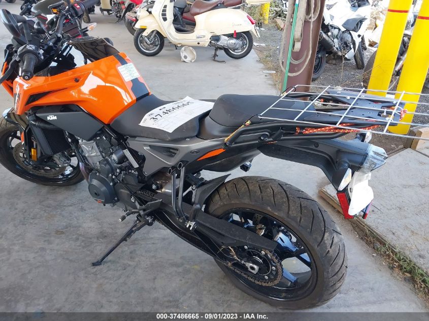2023 KTM 790 DUKE - LCETU7408PH700171