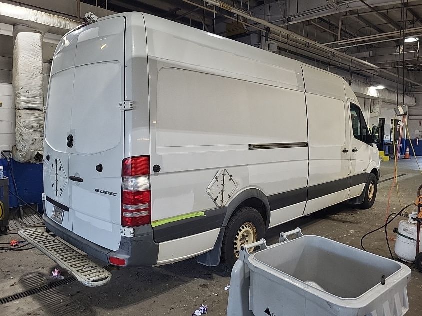2014 MERCEDES-BENZ SPRINTER CARGO VANS WD3PE8DEXE5831661