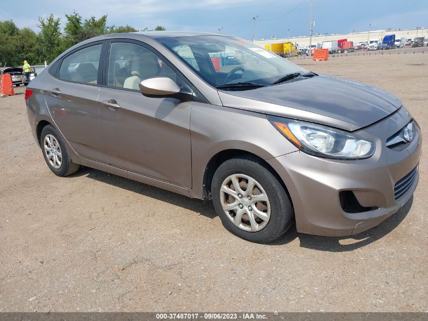 2013 HYUNDAI ACCENT GLS - KMHCT4AEXDU443160