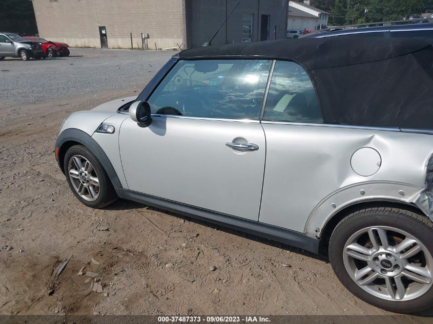 2013 MINI COOPER CONVERTIBLE S - WMWZP3C57DT705519