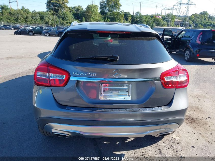 2016 MERCEDES-BENZ GLA 250 - WDCTG4EB0GJ234454