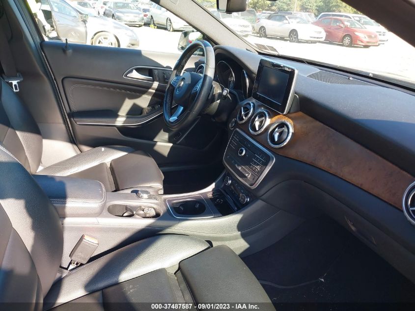 2016 MERCEDES-BENZ GLA 250 - WDCTG4EB0GJ234454
