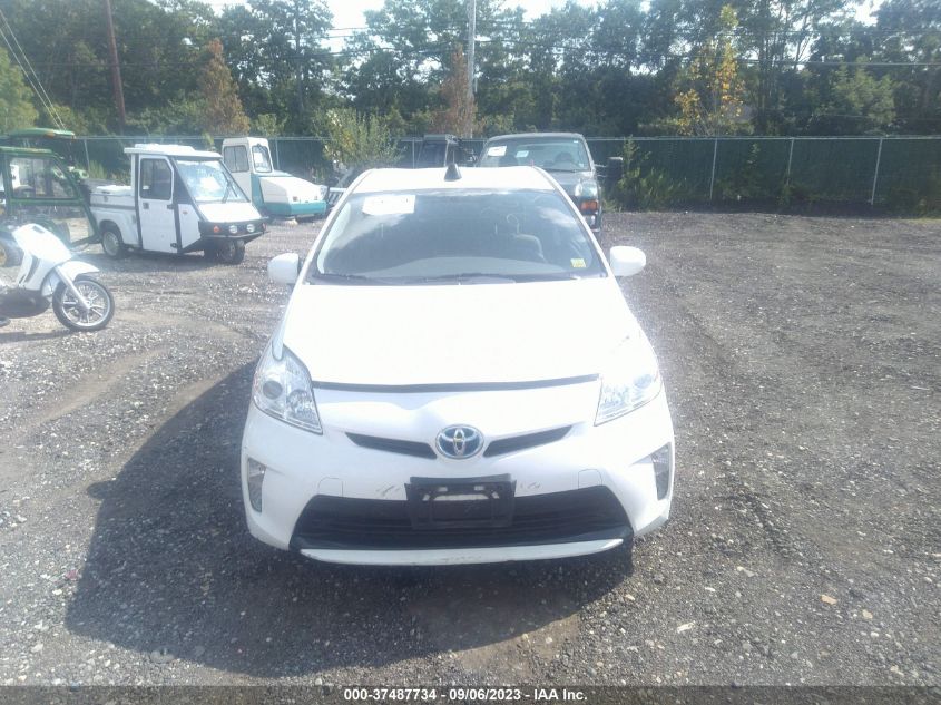 2015 TOYOTA PRIUS FOUR - JTDKN3DU8F2000625
