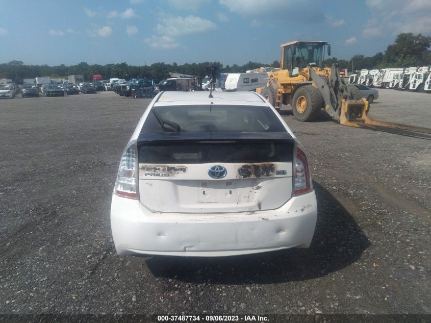 2015 TOYOTA PRIUS FOUR - JTDKN3DU8F2000625