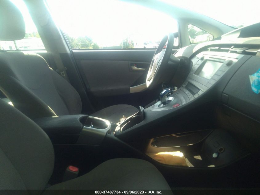 2015 TOYOTA PRIUS FOUR - JTDKN3DU8F2000625