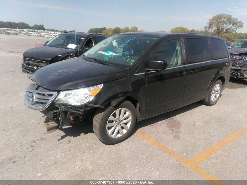 2014 VOLKSWAGEN ROUTAN SE W/RSE & NAVIGATION 2C4RVABG1ER134974