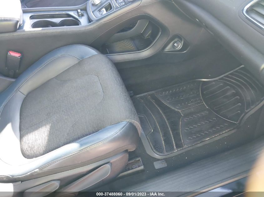 2015 CHRYSLER 200 S - 1C3CCCDGXFN617970