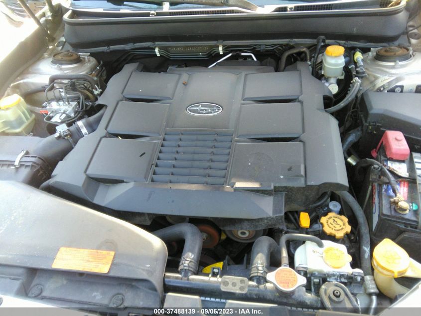 2014 SUBARU OUTBACK 3.6R LIMITED - 4S4BRDMC2E2305713