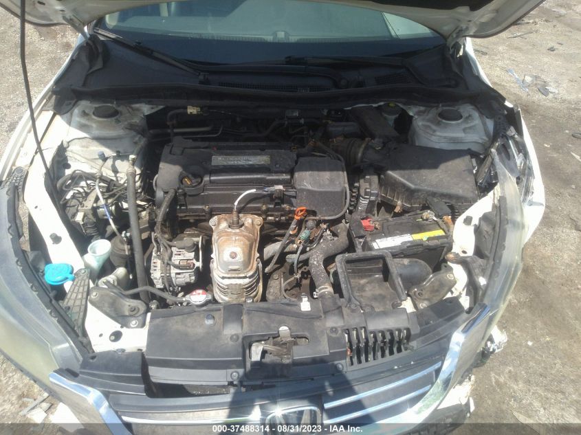 2015 HONDA ACCORD SEDAN LX - 1HGCR2F38FA140673
