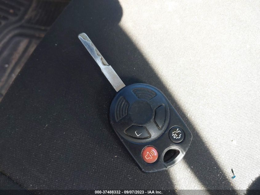 2017 FORD FOCUS SE - 1FADP3G21HL259474