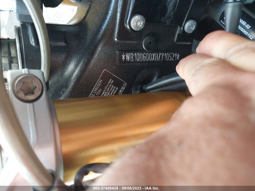 2017 BMW S 1000 RR - WB10D600XHZ710521