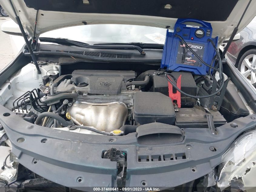 2015 TOYOTA CAMRY SE - 4T1BF1FK7FU061669