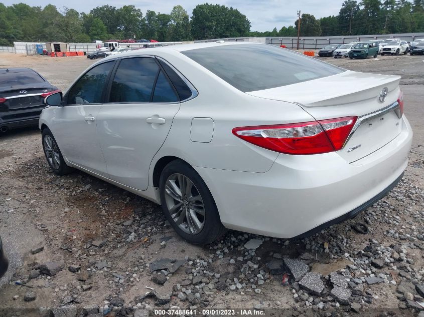 2015 TOYOTA CAMRY SE - 4T1BF1FK7FU061669