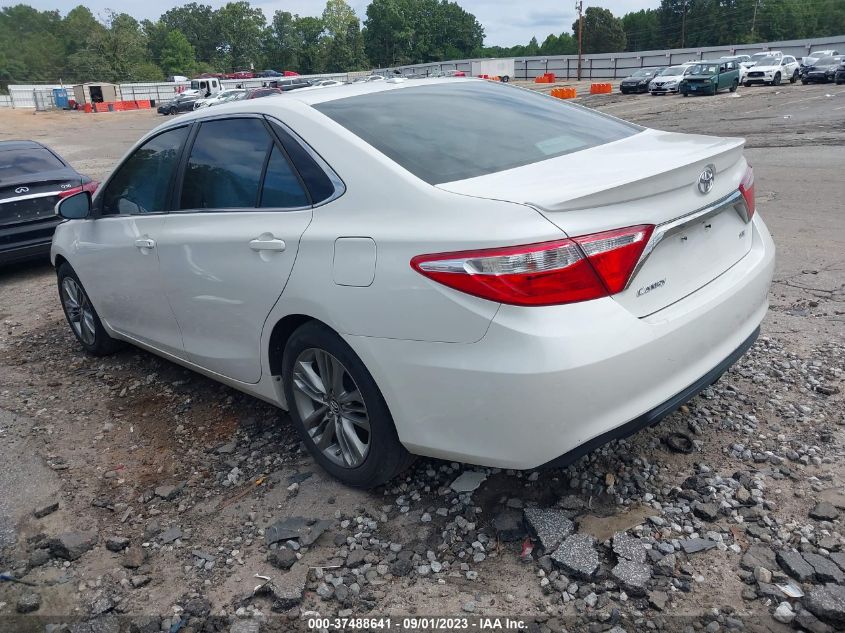 2015 TOYOTA CAMRY SE - 4T1BF1FK7FU061669