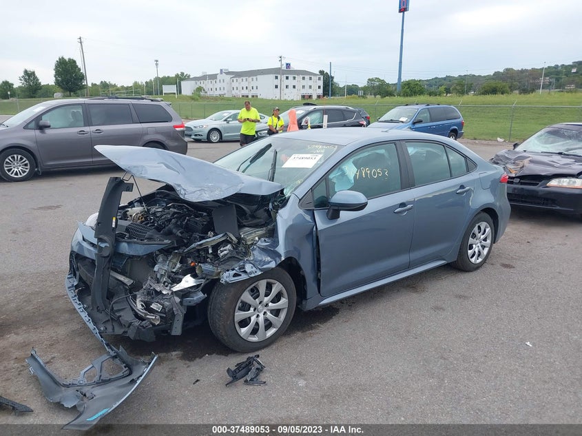 VIN 5YFEPMAE4MP186673 2021 TOYOTA COROLLA LE