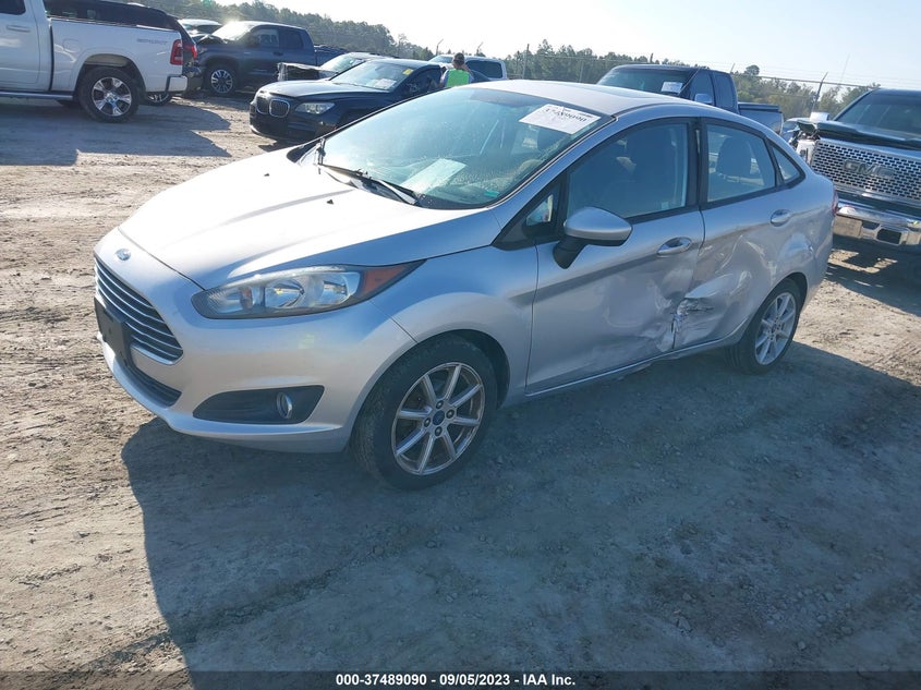 VIN 3FADP4BJ5HM139629 2017 FORD FIESTA SE