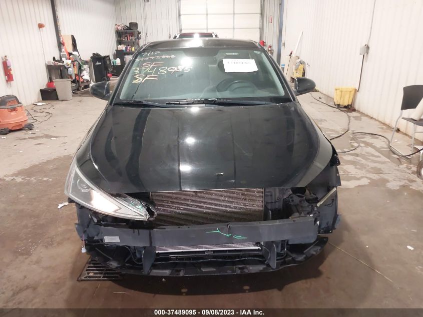 5NPD74LF6KH496223 Hyundai Elantra SE 12