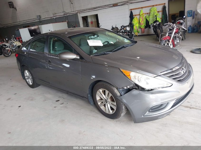 2013 HYUNDAI SONATA GLS PZEV - 5NPEB4AC1DH806678