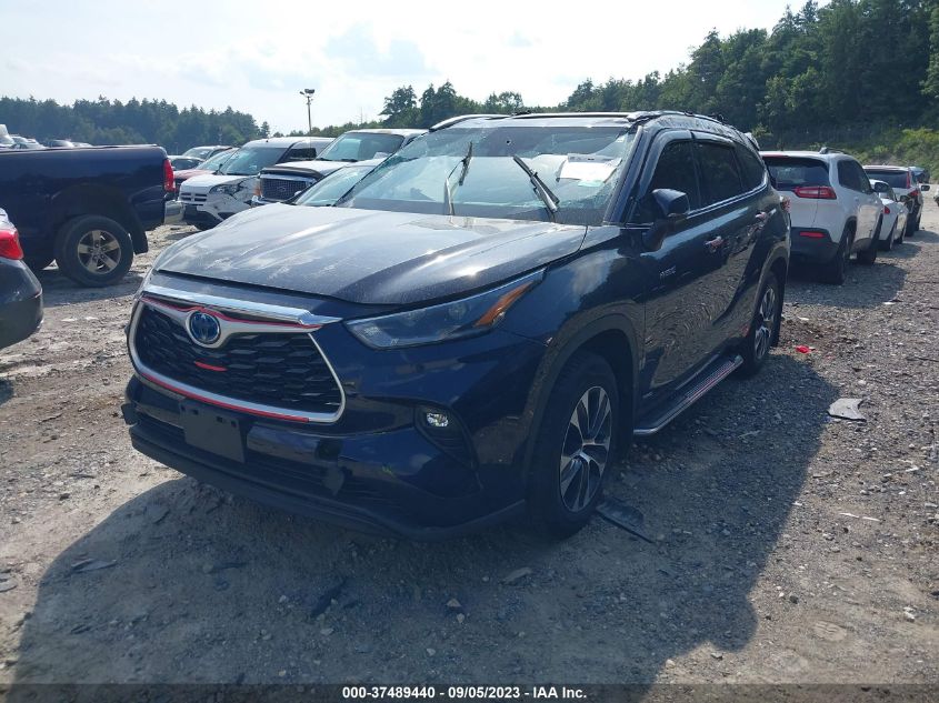 2021 TOYOTA HIGHLANDER HYBRID XLE - 5TDGBRCH4MS515021