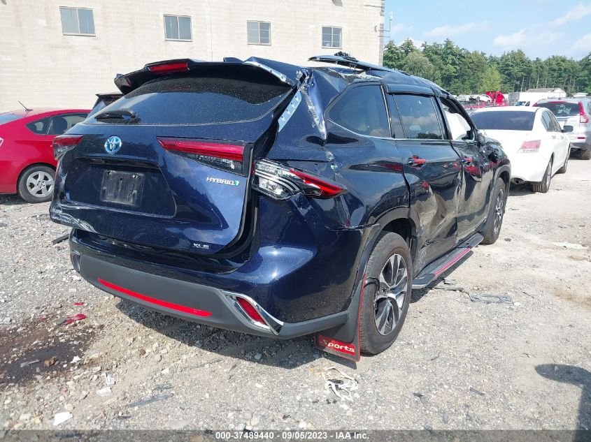 2021 TOYOTA HIGHLANDER HYBRID XLE - 5TDGBRCH4MS515021