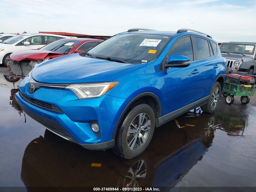 VIN JTMWFREV5JJ167404 2018 TOYOTA RAV4 XLE/ADVENTURE