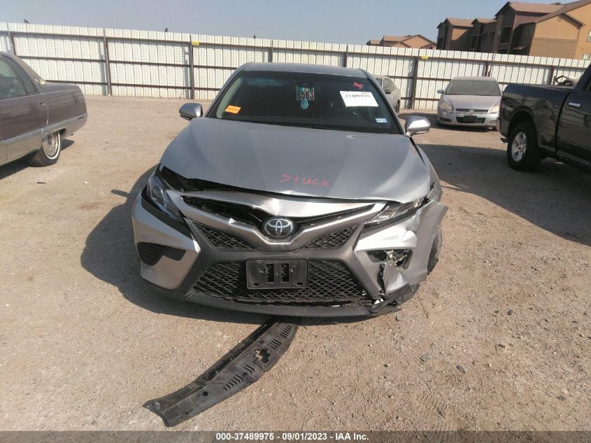 2018 TOYOTA CAMRY L/LE/XLE/SE/XSE - JTNB11HK0J3015885