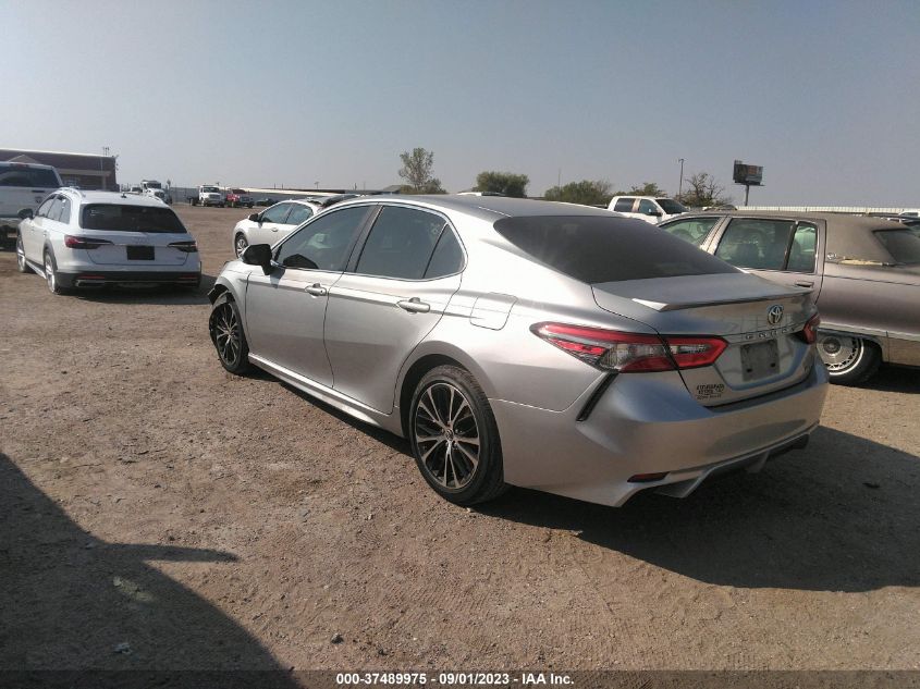 2018 TOYOTA CAMRY L/LE/XLE/SE/XSE - JTNB11HK0J3015885