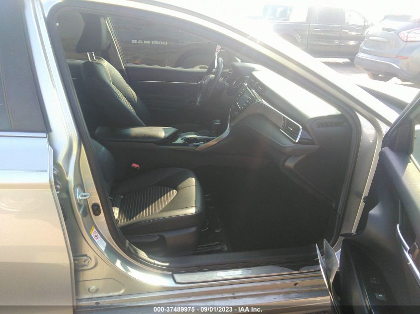 2018 TOYOTA CAMRY L/LE/XLE/SE/XSE - JTNB11HK0J3015885
