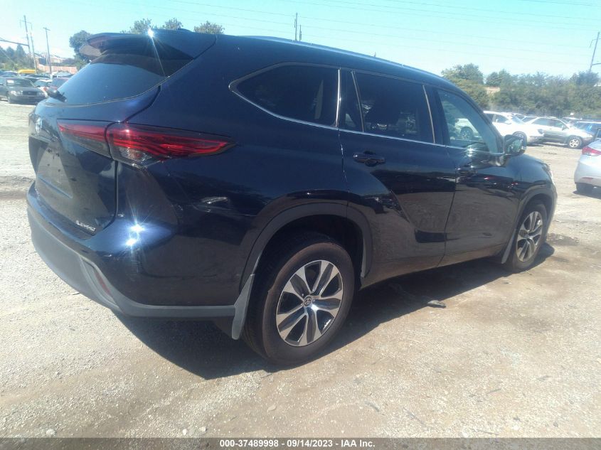 VIN 5TDHZRBHXLS517193 2020 TOYOTA HIGHLANDER XLE