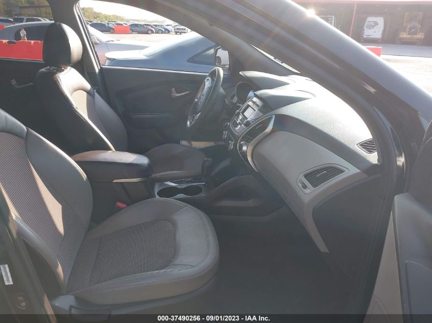 2013 HYUNDAI TUCSON - KMHJU3AC2DU773260