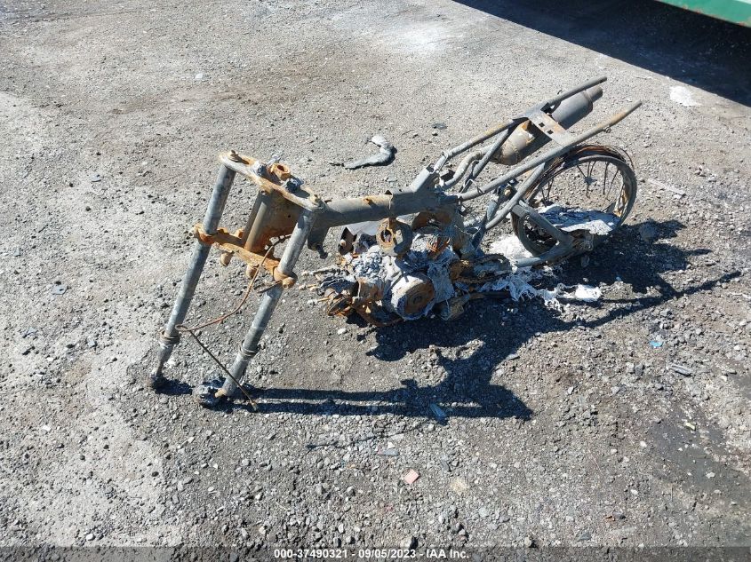 2005 HONDA CRF70 F JH2DE02075K814083