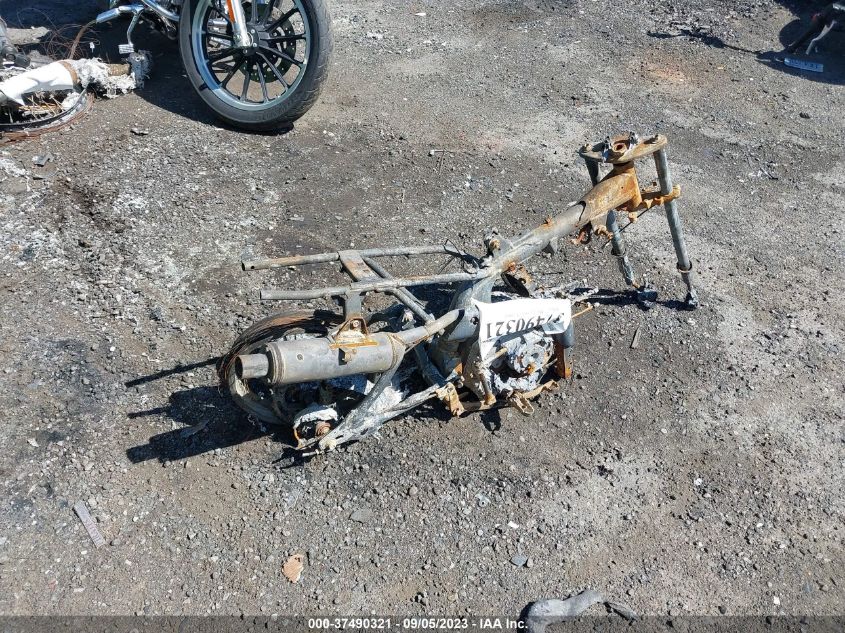 2005 HONDA CRF70 F JH2DE02075K814083